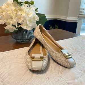 Michael Kors Flats